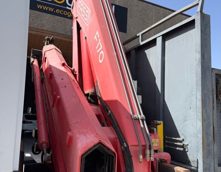 MERCEDES BENZ AXOR 2533 **FASSI F170 CRANE**